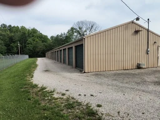 Cedar Rapids Road facility photo 3